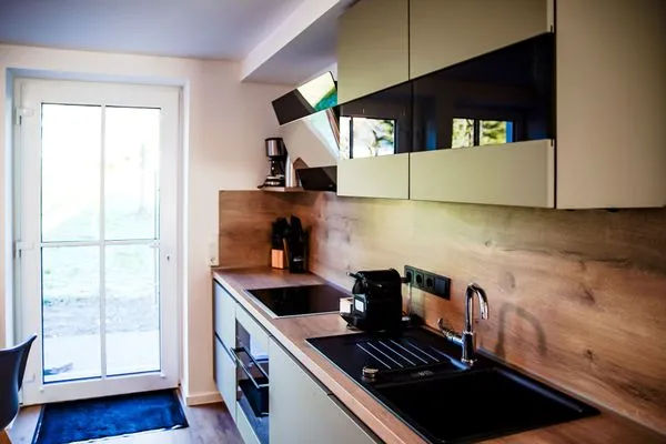 Küche / Küchenzeile Smart Resorts Haus Smaragd Ferienwohnung 904