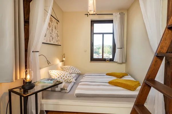 Bequemes Doppelbett  Ferienwohnung Villa Bourguet