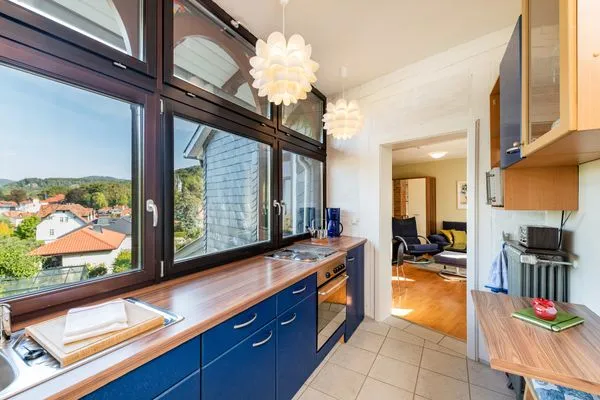 Küchenzeile mit großer Arbeitsfläche  Ferienwohnung Villa Bourguet