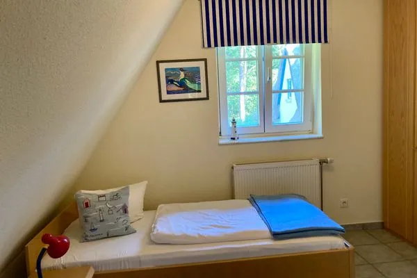 Schlafzimmer mit Einzelbetten Achtern Diek Achtern Diek 12b - Wohnung 5