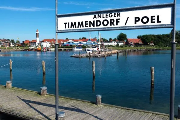 Nachbarschaft Haus Südwester Hummer
