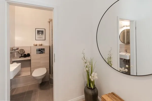 Dekoratives Detail  Meerzeit - direkt am Strand mit Frühstücksmöglichkeit