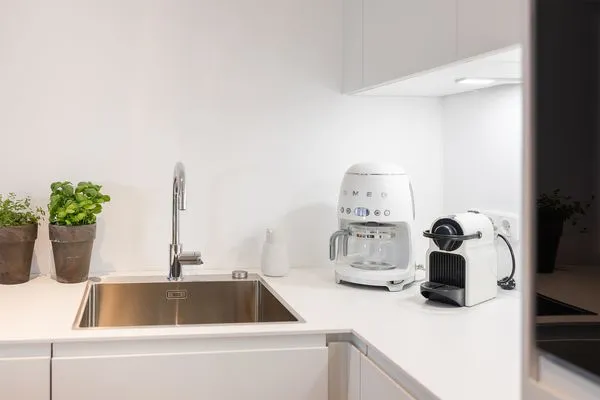 Dekoratives Detail  Meerzeit - direkt am Strand mit Frühstücksmöglichkeit