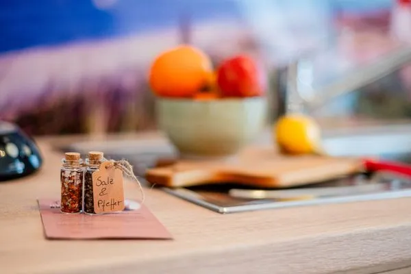 Küche / Küchenzeile  WL- Buchtidylle