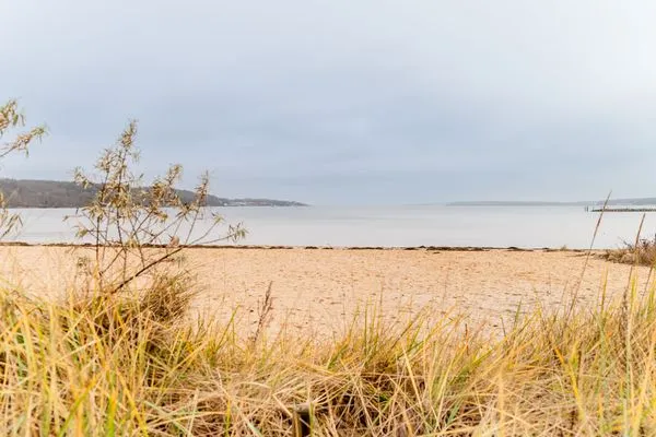 Blick auf Sehenswürdigkeit  WL- Buchtidylle