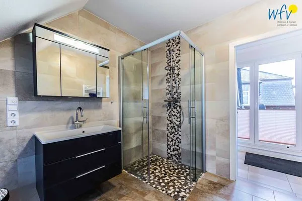 Badezimmer Haus Inseltraum Borkum Ferienwohnung Muschelsucher