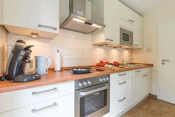 Küche / Küchenzeile  Broderhus Bude