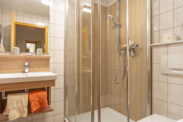  Haus Roseneck Wohnung 6 Norderney - Badezimmer