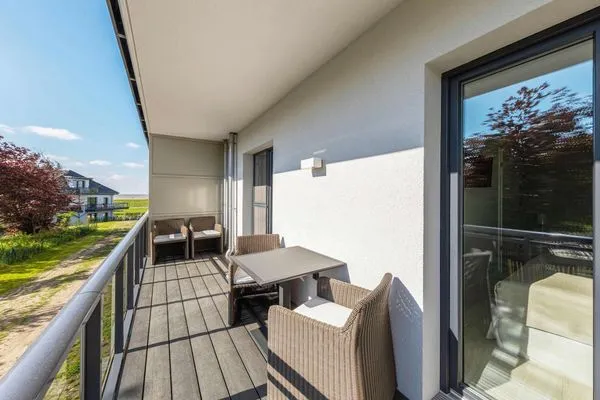 Ferienwohnung Kroonkieker Ostseebad Wustrow - ZweiWasser Alte Seefahrtschule Balkon  Kroonkieker