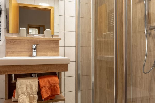  Haus Roseneck Wohnung 7  - Badezimmer