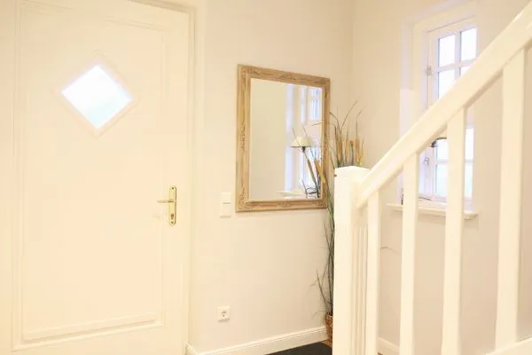 Empfang  Bundiswung 7, Whg.2, GB7