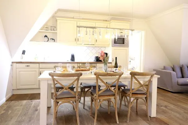 Küche / Küchenzeile  Bundiswung 7, Whg.2, GB7