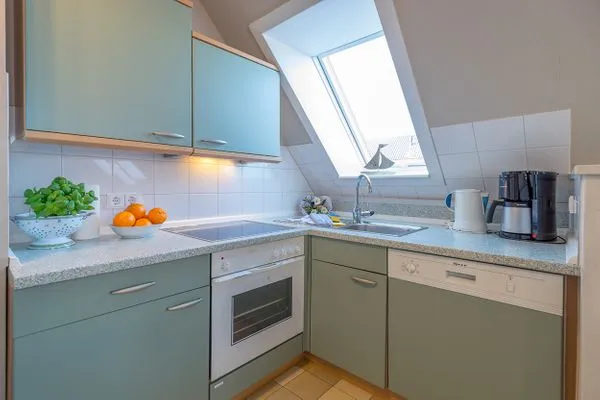 Küche / Küchenzeile  Haus Nordseekind "Meeresrauschen"