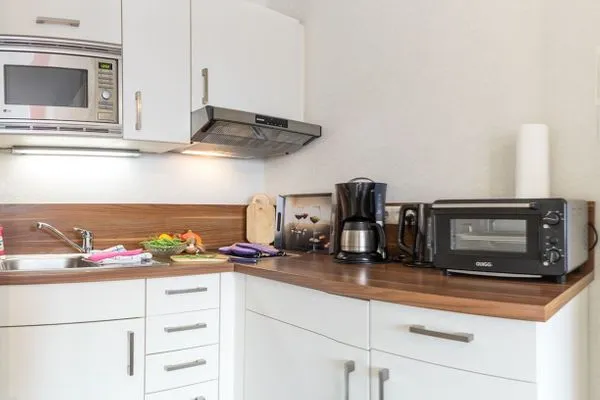 Küche / Küchenzeile  Luv & Lee App. 6