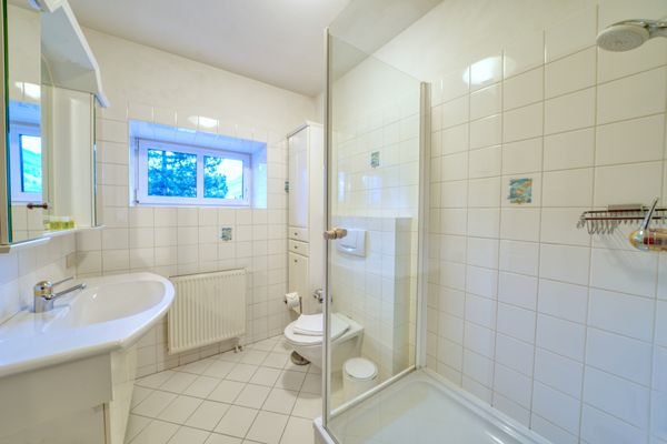 Appartement Tini Zell am See - Badezimmer