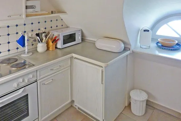 Küche in der Ferienwohnung Sillo´s Hüs 3 in Nebel auf Amrum  *Sillo´s Hüs 3*