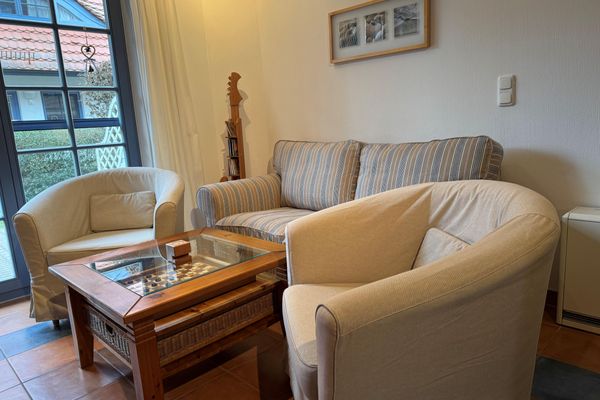 Anlage "Heimathafen" Haus Wanderer Zingst - Wohnzimmer