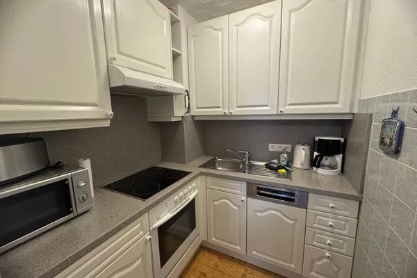 Küche / Küchenzeile Ferienwohnung im Haus Nordland App 106 (Hund)