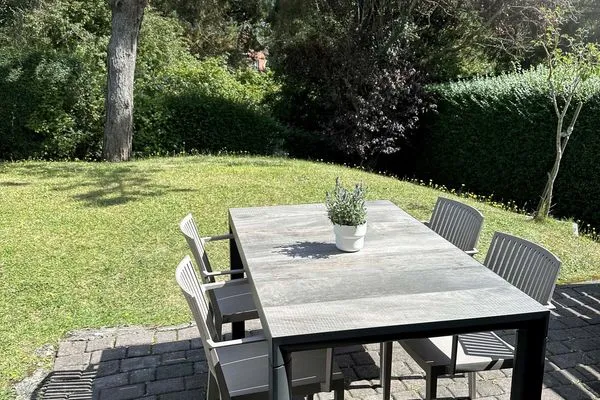 Terrasse Haus Dünenrose Ferienwohnung Seehund