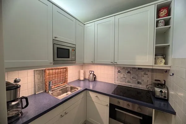 Küche / Küchenzeile Ferienwohnung im Haus Nordland App 46