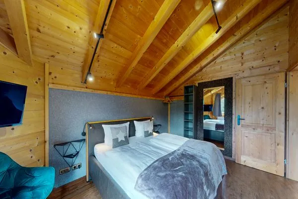 Bedroom  Ferienhaus Loisachufer