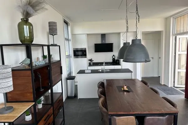  Marina Strandbad Chalet RiverLodge mit Zaun Haus Nr. 94