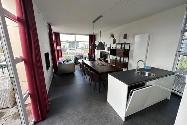  Marina Strandbad Chalet RiverLodge mit Zaun Haus Nr. 94