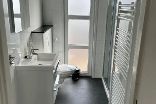  Marina Strandbad Chalet RiverLodge mit Zaun Haus Nr. 94