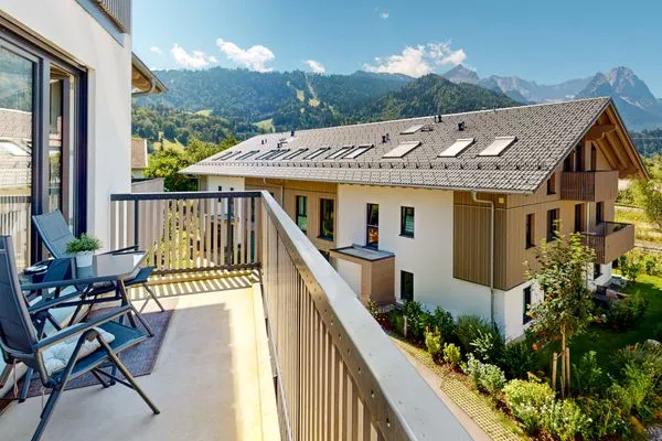 Garden view  Alpenmurmel