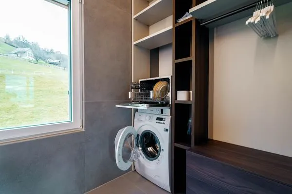 Kitchen  Chalet Lehni mit separatem Apartment