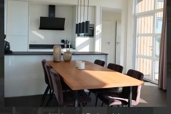  Marina Strandbad Chalet Waterlijn mit Zaun Haus Nr. 91