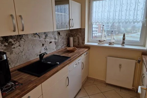 Frische Brise FeWo 04.01 Sahlenburg - Küche / Küchenzeile