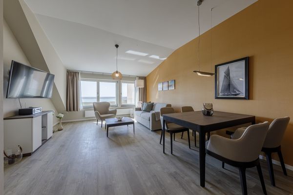 ALTE SEEFAHRTSCHULE App. 86 "Meeresrauschen" Ostseebad Wustrow - 