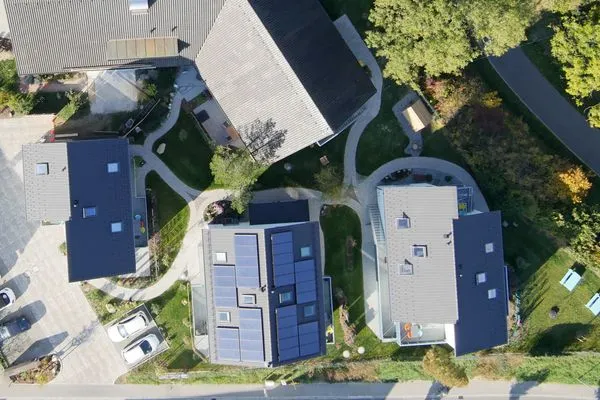 Vogelperspektive  Apartment Gartenblick 7/4 EG mit überdachter Terrasse