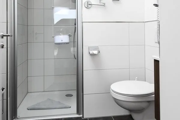 Badezimmer  Apartment mit Balkon 7/3 OG