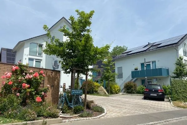 Fassade / Eingang  Apartment Gartenblick 7c mit überdachtem Balkon