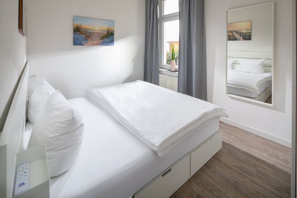  Regina Maris, Wohnung 2  - Schlafzimmer
