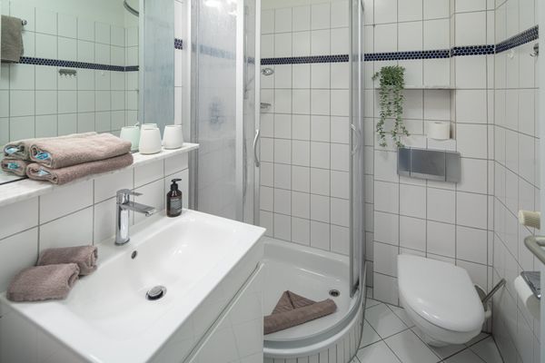  Regina Maris, Wohnung 2  - Badezimmer