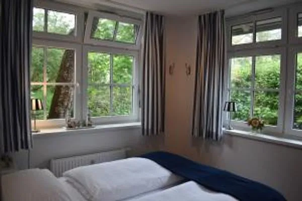   De Balken - 3 Strandgut