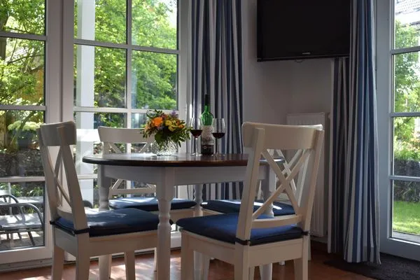   De Balken - 3 Strandgut