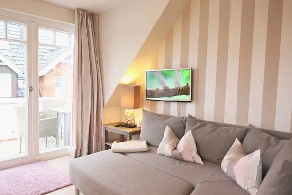 Wohnzimmer  Berthin-Bleeg-Str. 1, W6, Muschelkoje