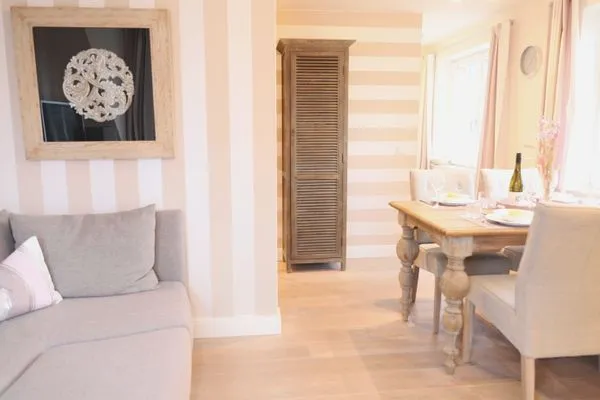 Wohnzimmer  Berthin-Bleeg-Str. 1, W6, Muschelkoje