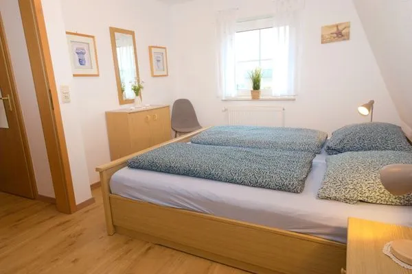 1.Schlafzimmer  DHH Gruber / Am Koper Sand 18a