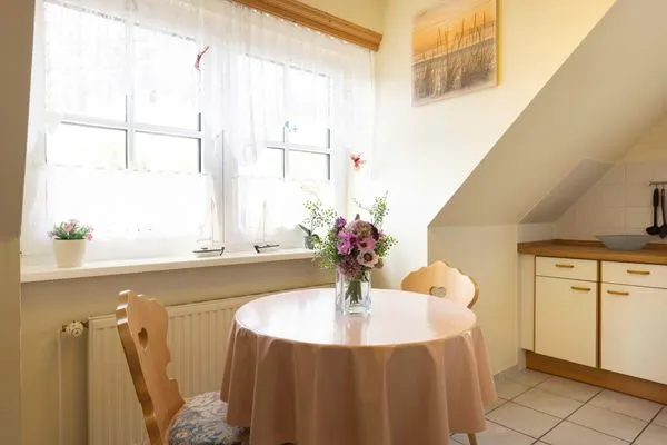 Küche / Küchenzeile  (OST29) Ferienwohnung "Komoran"