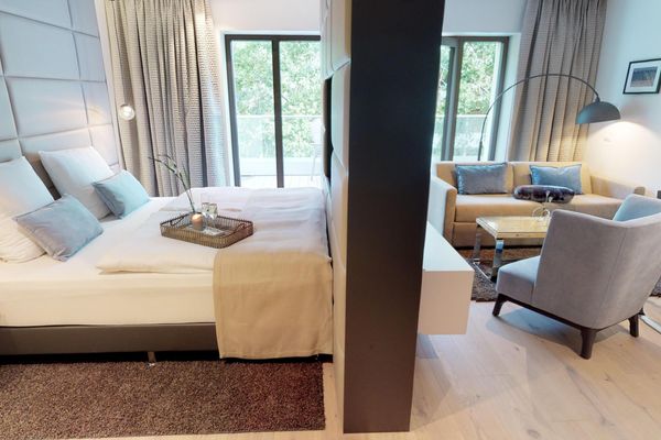 Strandnahe, luxuriöse und Hundefreundliche Ferienwohnung mit Balkon