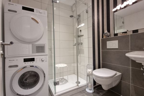  FeWo Mühlenblick Laboe - Badezimmer
