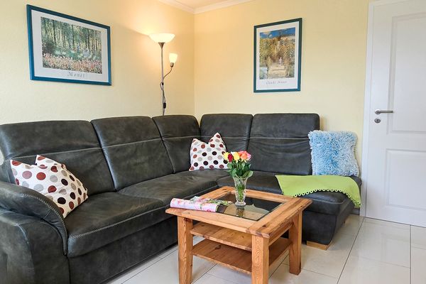  Ferienhaus Ostsee-Oase Karlshagen Karlshagen - Wohnzimmer