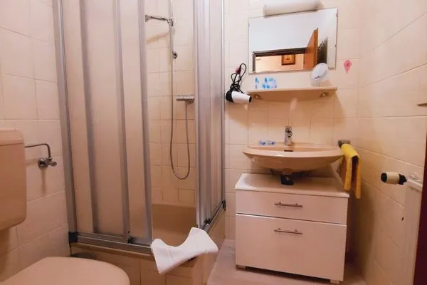 Badezimmer  Ferienwohnung Schlatmann