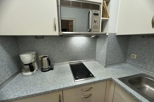 Küche / Küchenzeile Ferienwohnung im Haus Nordland App85