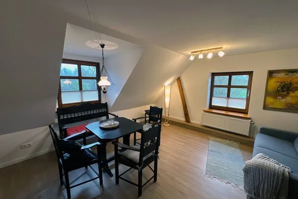  Lassen Hof Ferienwohnung 01 Bienenstock